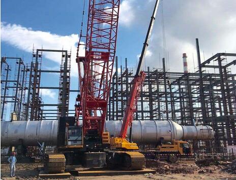 履帶式起重機(jī)